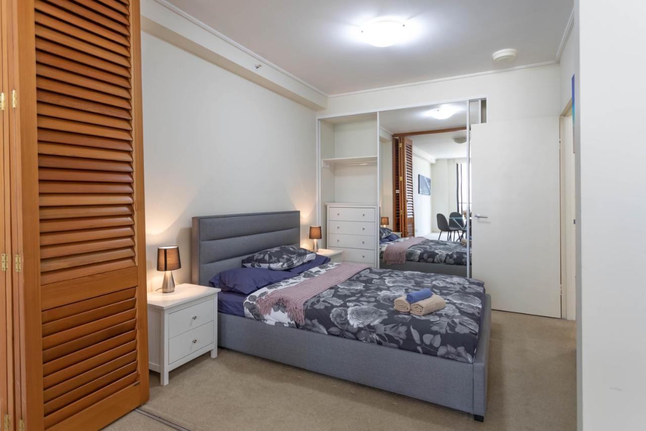 North Napier Corporate * Sydney
